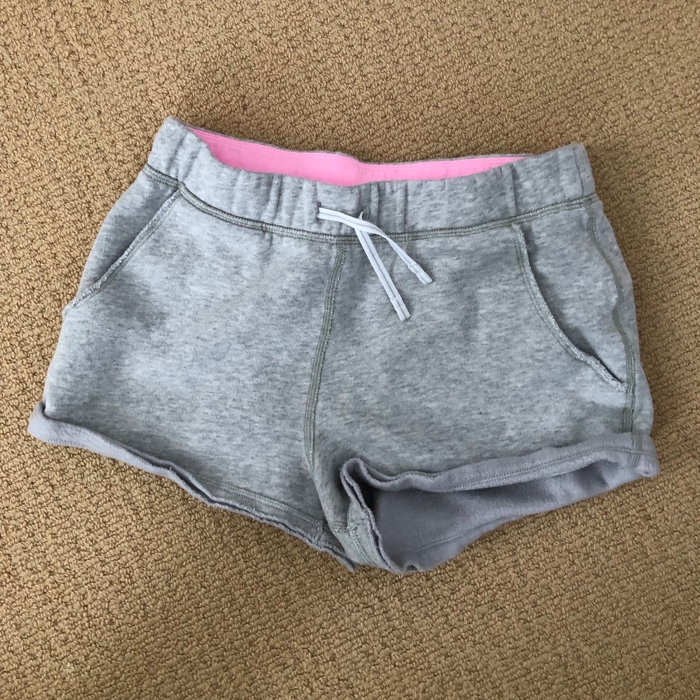 Ivivia girls shorts